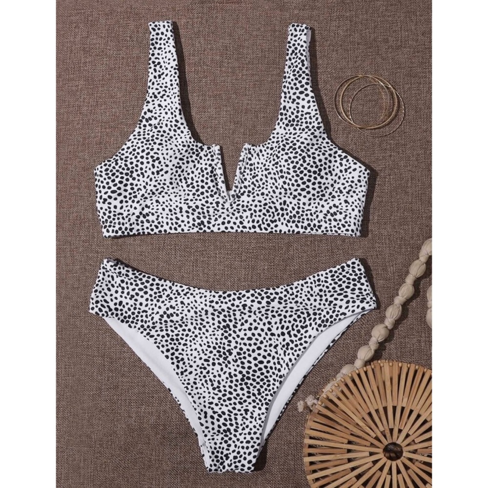 SHEIN Dalmatian V Wired Bikini Swimsuit
